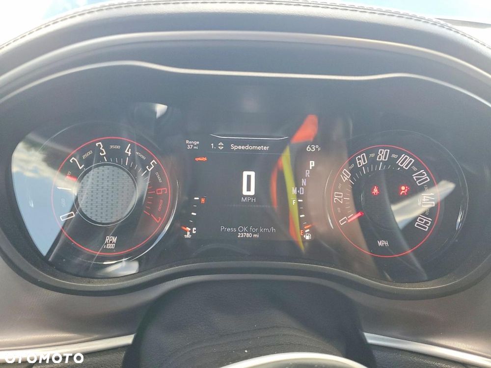 Dodge Challenger 5.7 R/T - 10