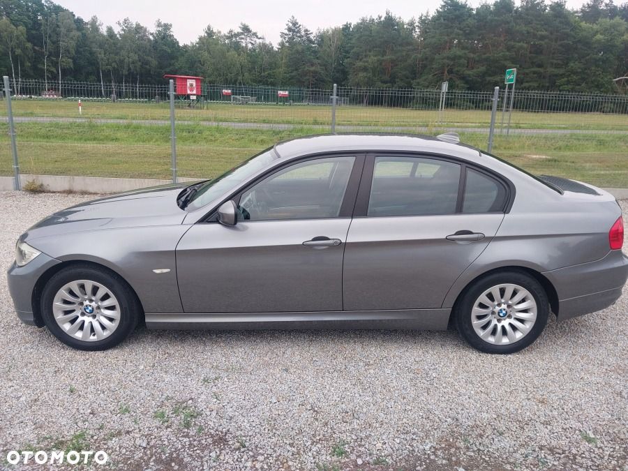 BMW Seria 3 320i Edition Lifestyle - 3
