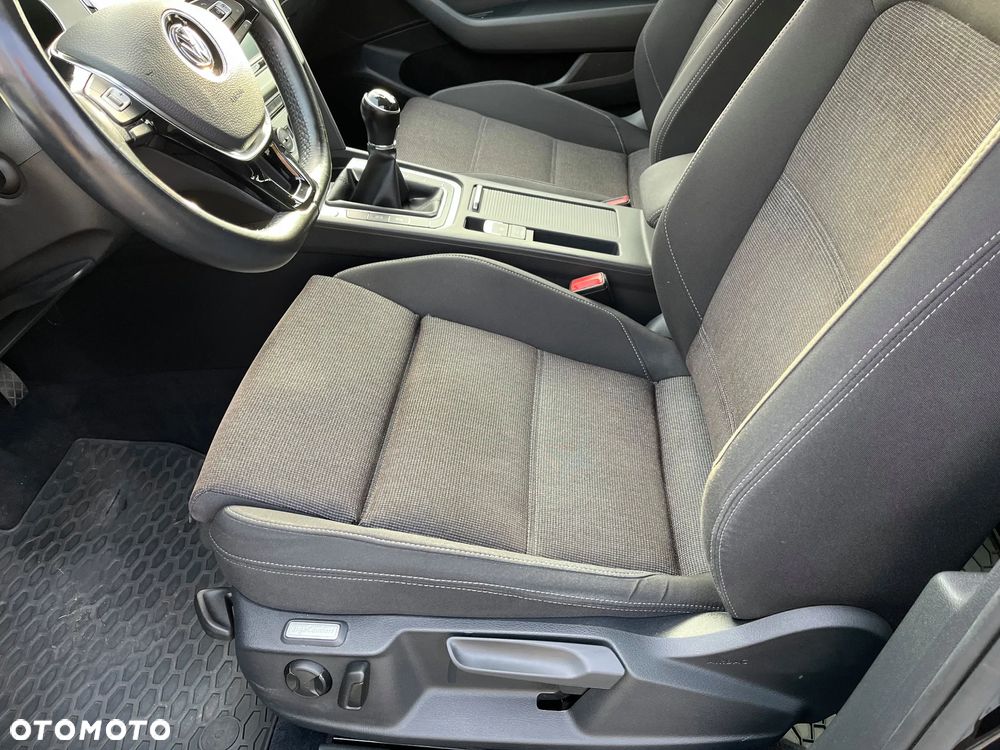 Volkswagen Passat 2.0 TDI BMT Comfortline - 10