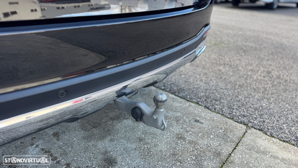 Mercedes-Benz GLE 350 e 4Matic 9G-TRONIC AMG Line - 25