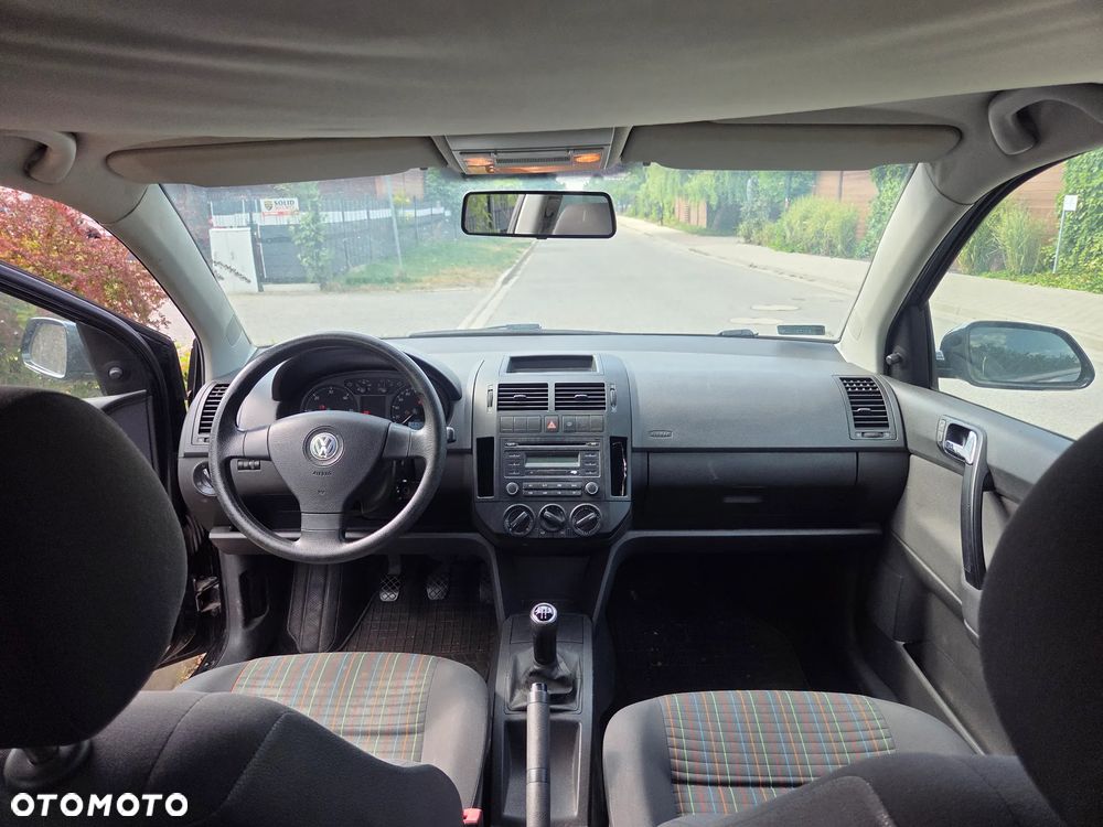 Volkswagen Polo - 14