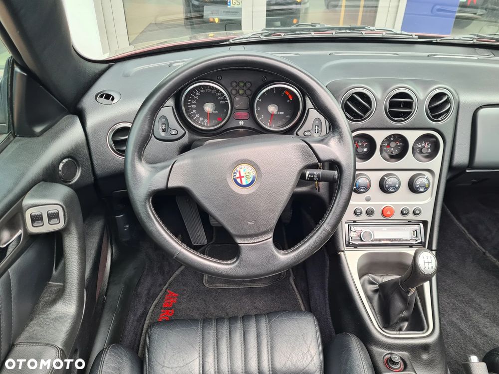 Alfa Romeo GTV - 13