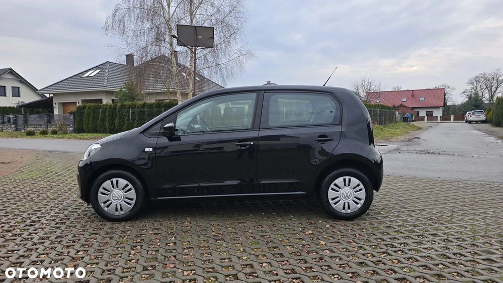 Volkswagen up! move - 7