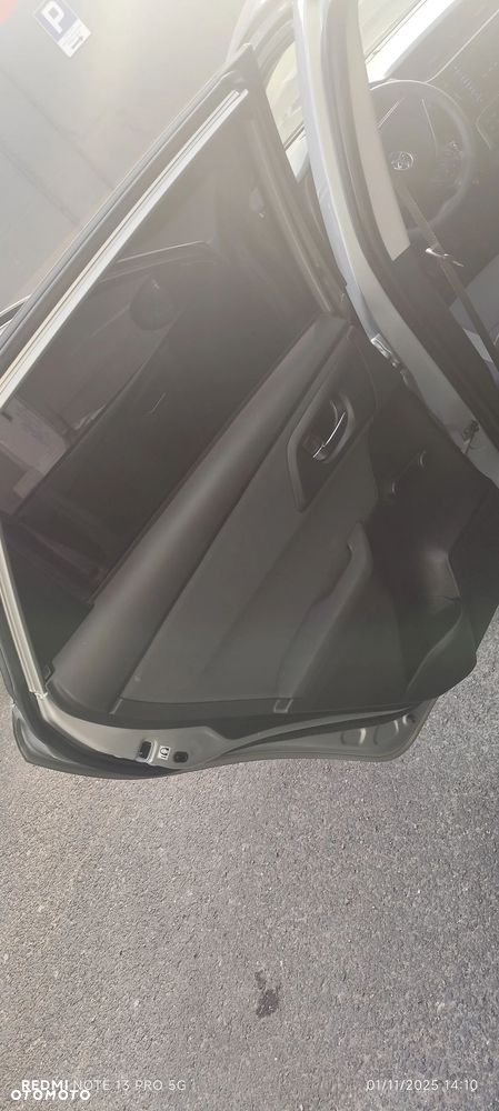 Toyota Auris - 16