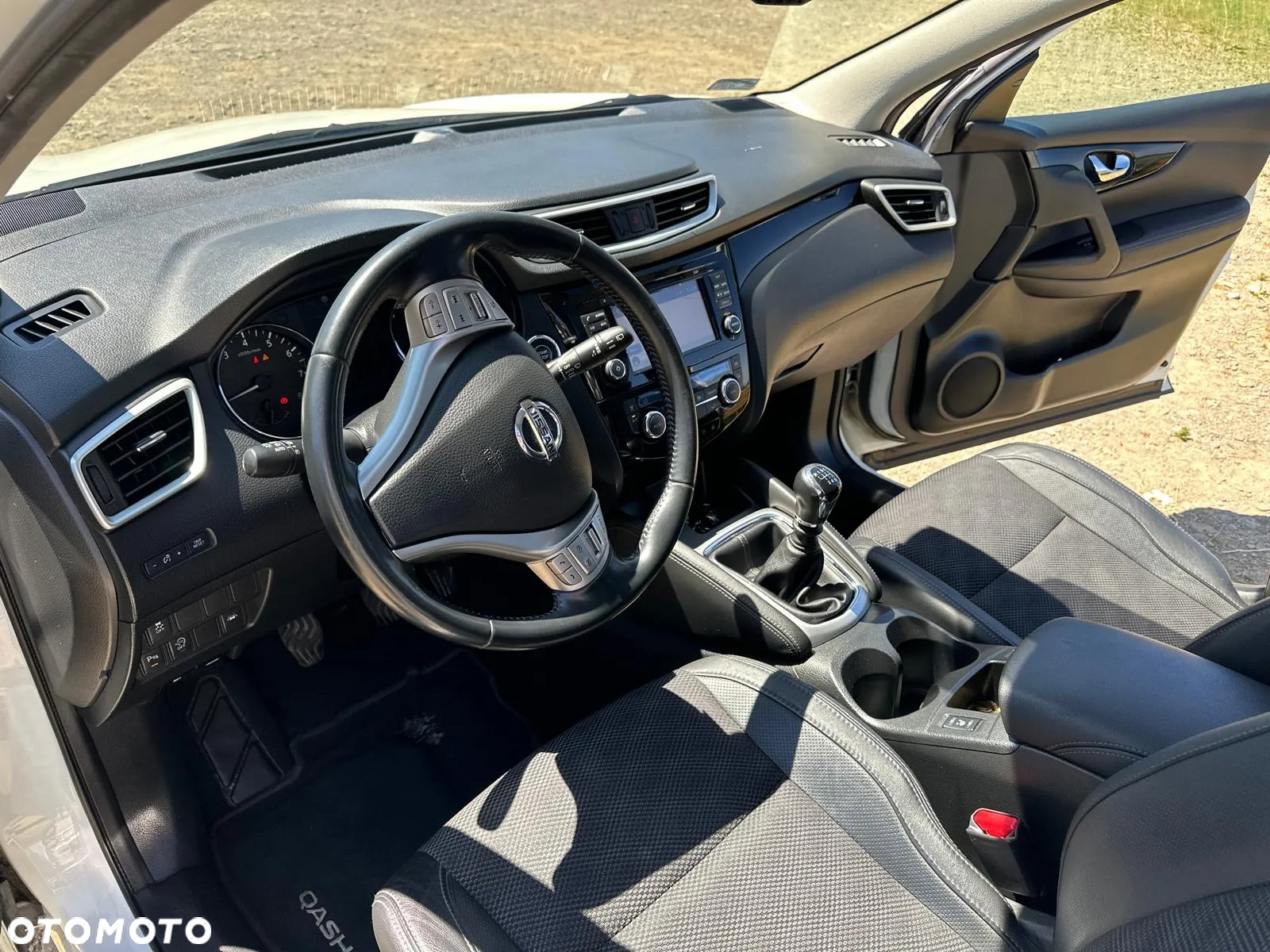 Nissan Qashqai 1.6 DIG-T Tekna - 12