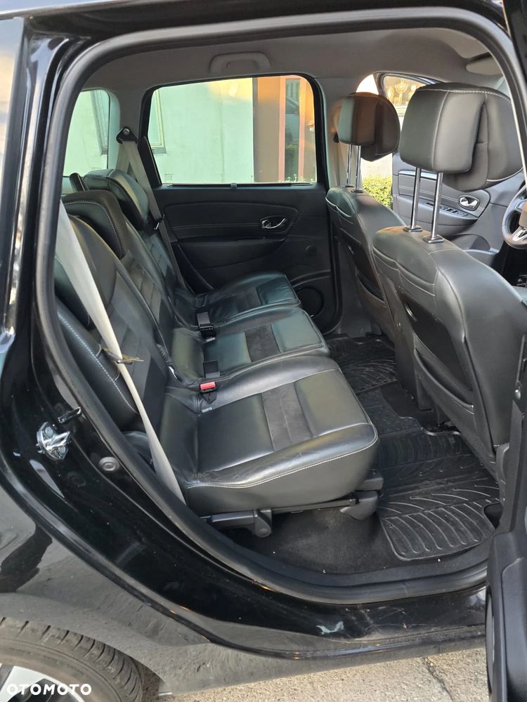 Renault Grand Scenic - 22