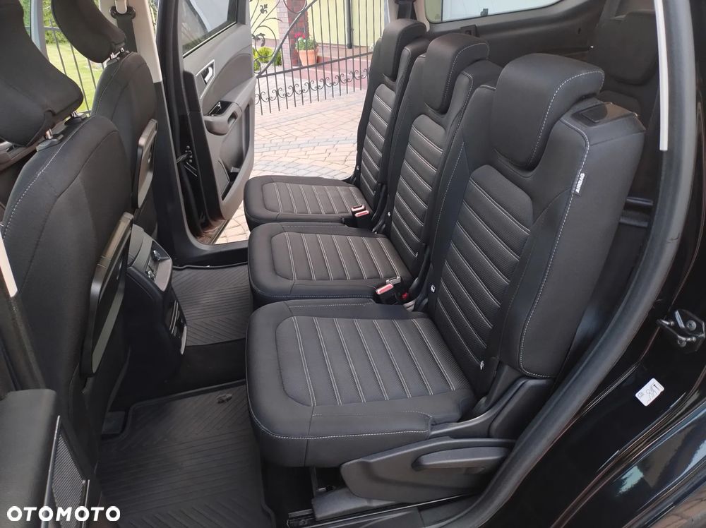 Ford Galaxy 2.0 EcoBlue Titanium - 24