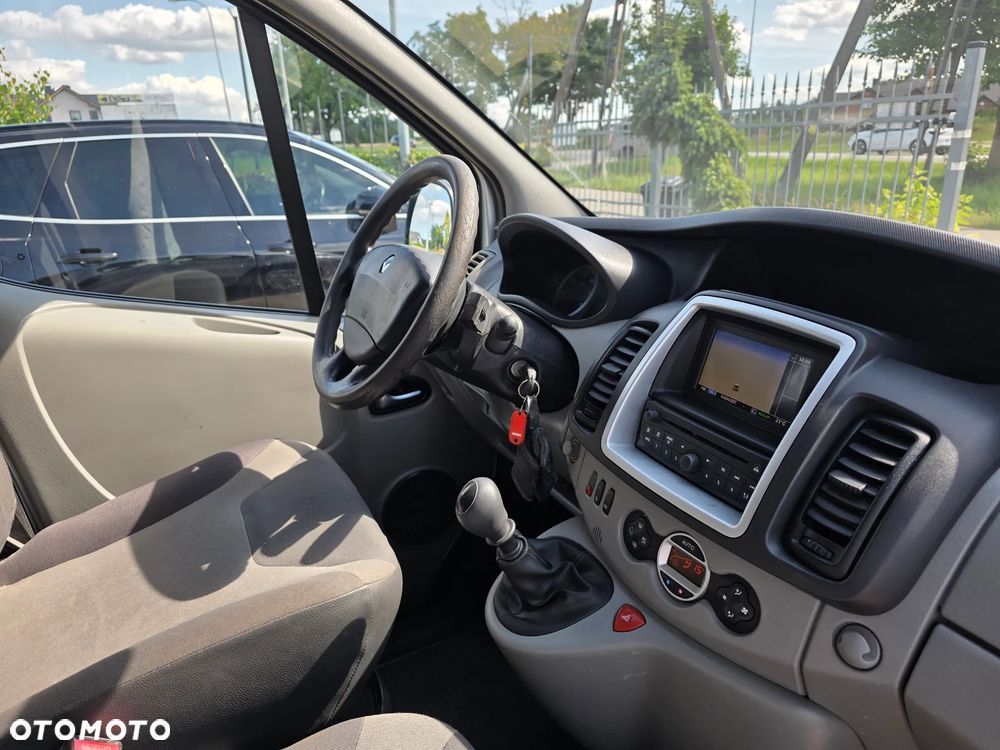 Renault Trafic Passenger Pack Clim - 12