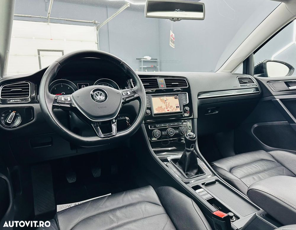 Volkswagen Golf 1.6 TDI DPF BMT Highline - 22