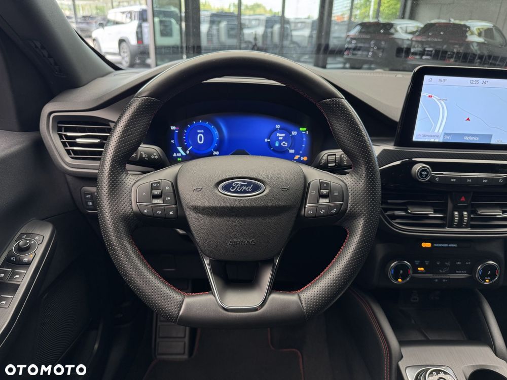 Ford Kuga - 17