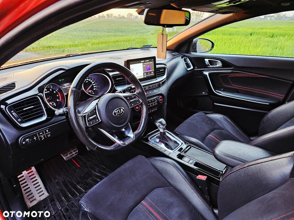 Kia ProCeed 1.6 T-GDI DCT7 OPF GT - 12