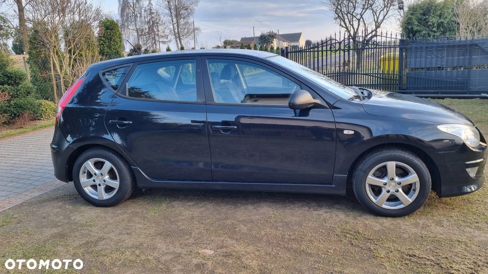 Hyundai i30 1.4 Edition Plus - 24