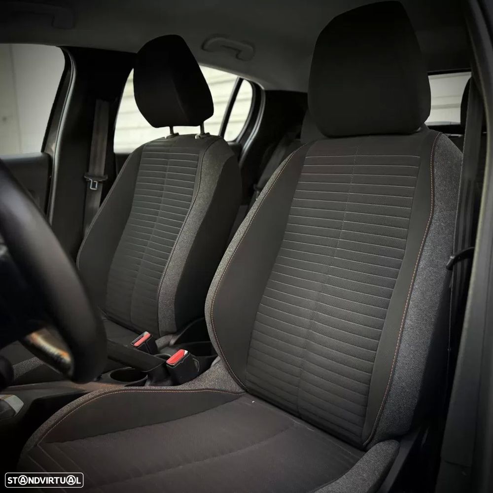 Peugeot 208 1.2 PureTech Active Pack - 28