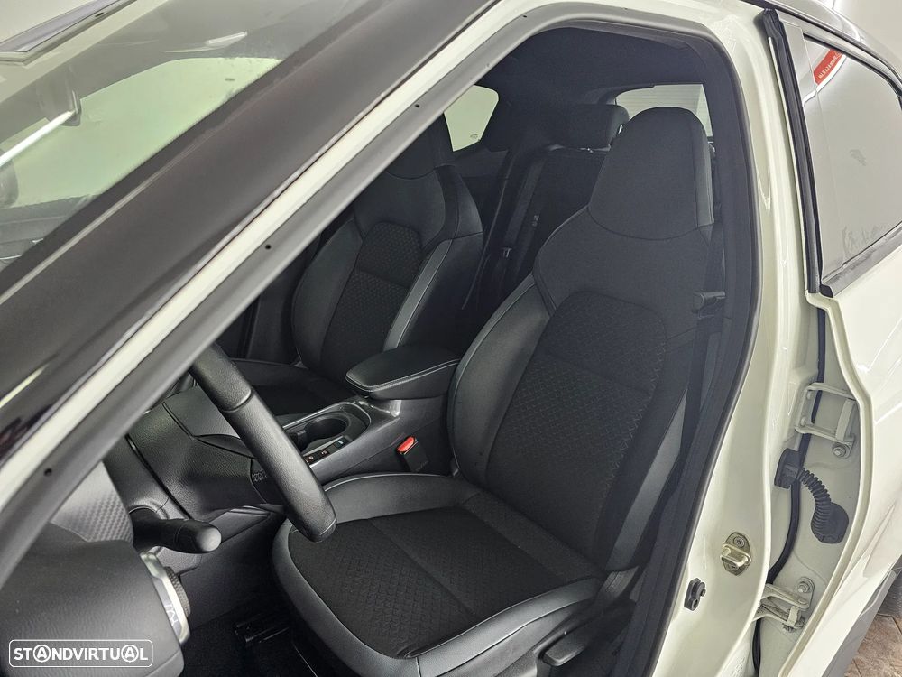 Nissan Juke 1.6 Hybrid N-Design Black - 10