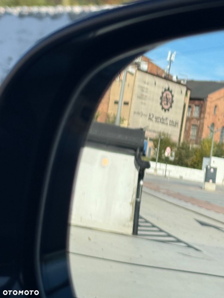 Jaguar XE D200 R-Dynamic HSE - 19