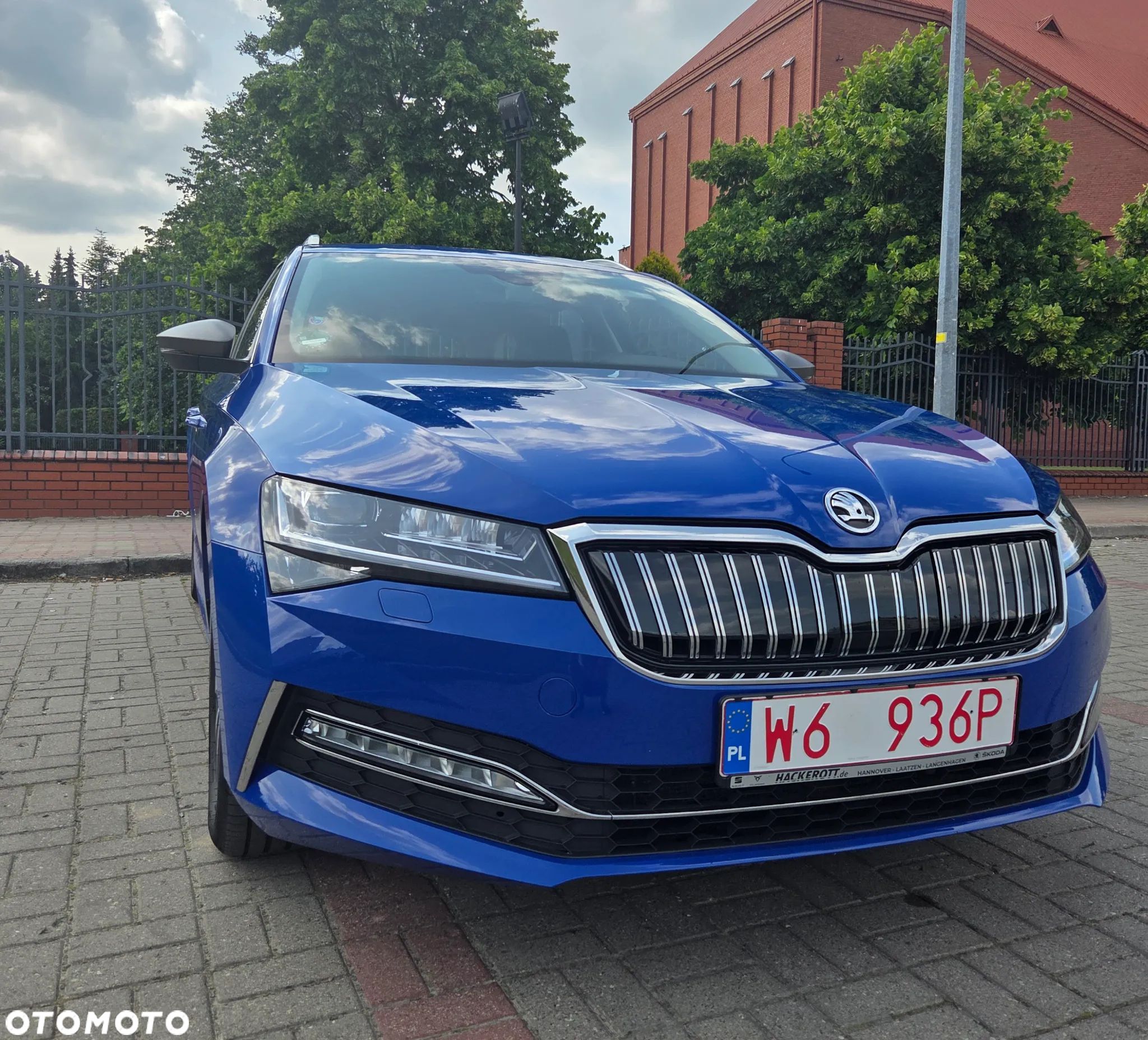 Skoda Superb Combi 1.4 TSI iV DSG Style - 1