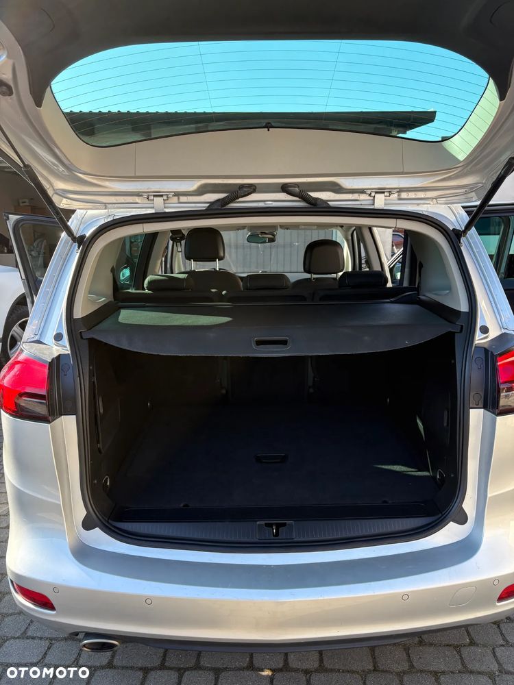 Opel Zafira 2.0 D (CDTI) Automatik Business Edition - 9
