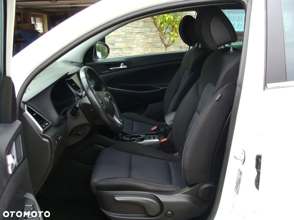 Hyundai Tucson 2.0 CRDI 4WD Automatik Premium - 9