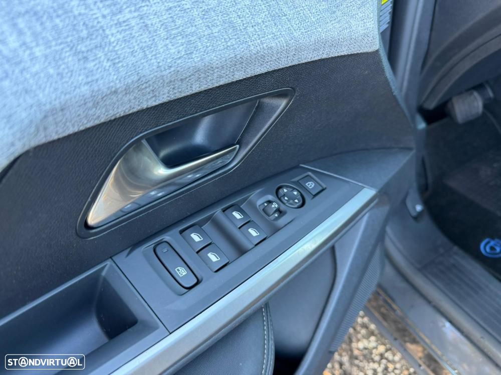 Peugeot 5008 Hybrid 136 e-DSC Allure Pack - 19