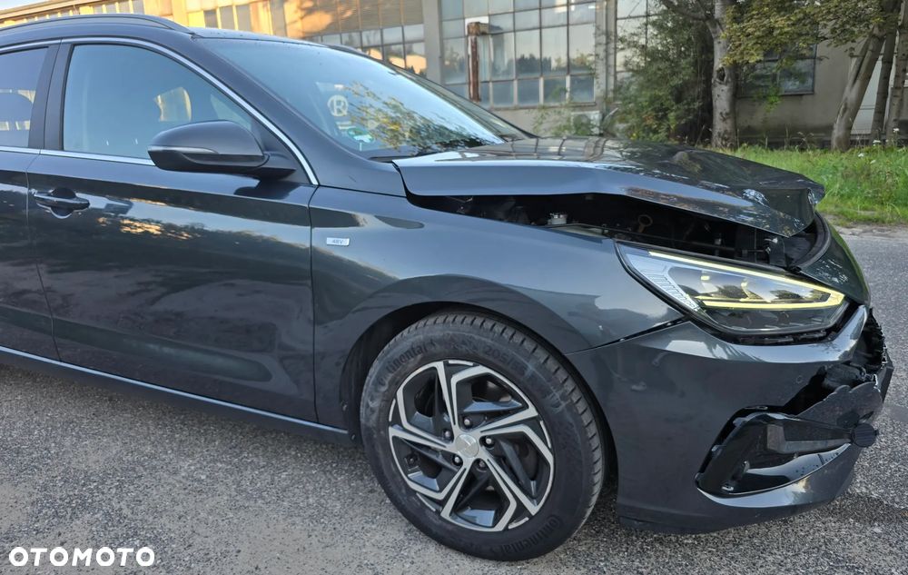 Hyundai i30 - 33