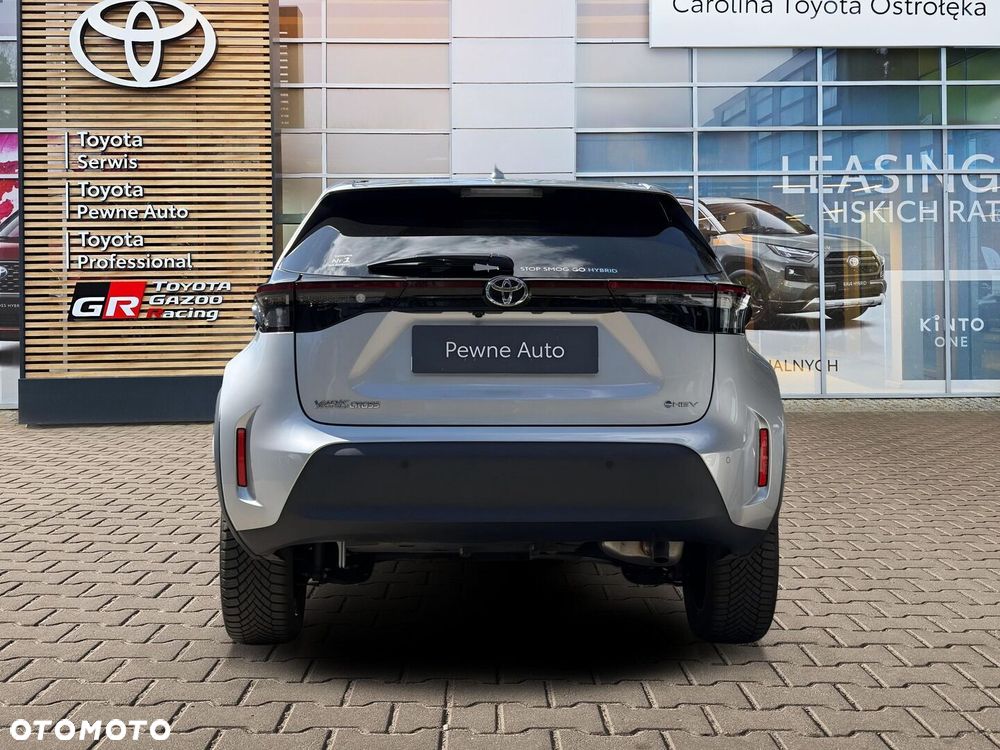 Toyota Yaris Cross - 8