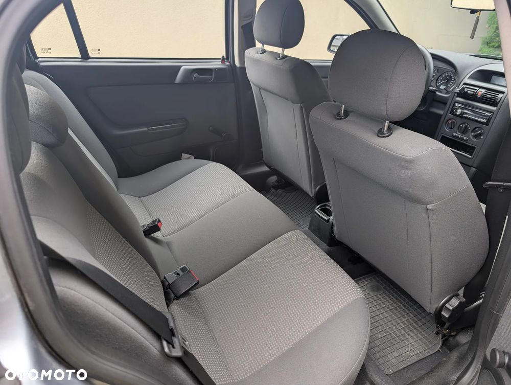 Opel Astra - 10