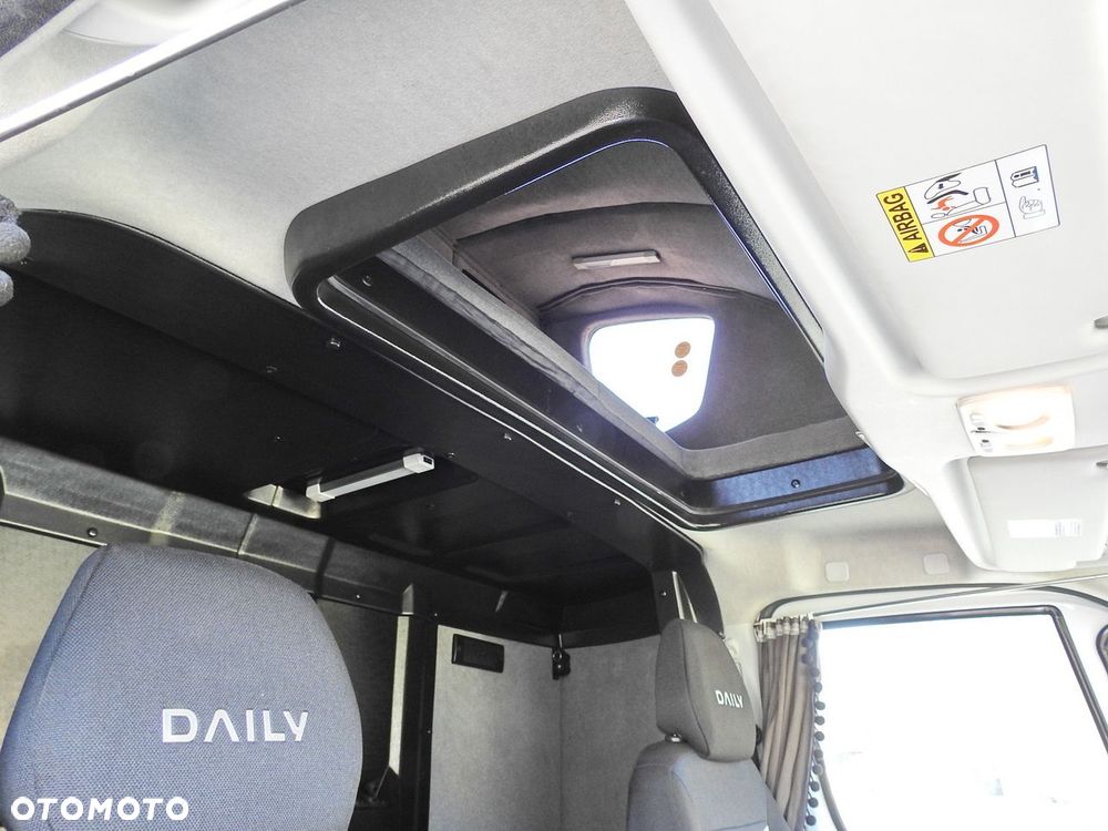 Iveco DAILY 70C18 KONTENER WINDA 14 PALET WEBASTO TEMPOMAT NAWIGACJA LEDY BLIŹNIACZE KOŁA KLIMATYZACJA  180KM - 38