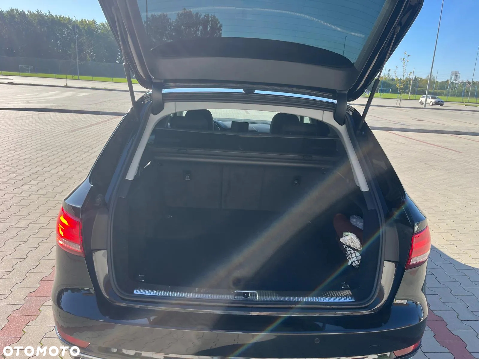 Audi A4 ver-avant-2-0-tdi-s-tronic - 6