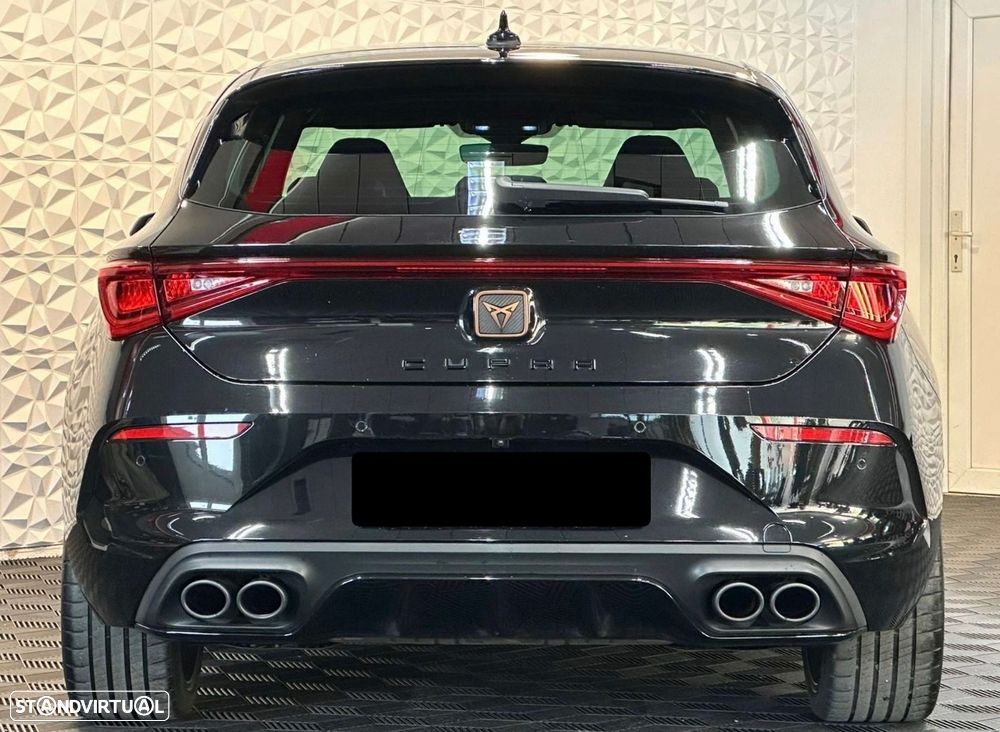 Cupra Leon 2.0 TSI DSG - 4