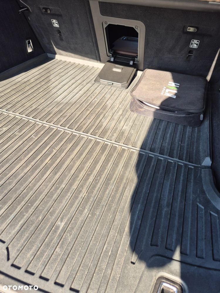 Volvo V90 T8 AWD Plug-In Hybrid Momentum - 21