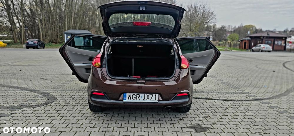 Kia Ceed 1.6 GDI L - 3