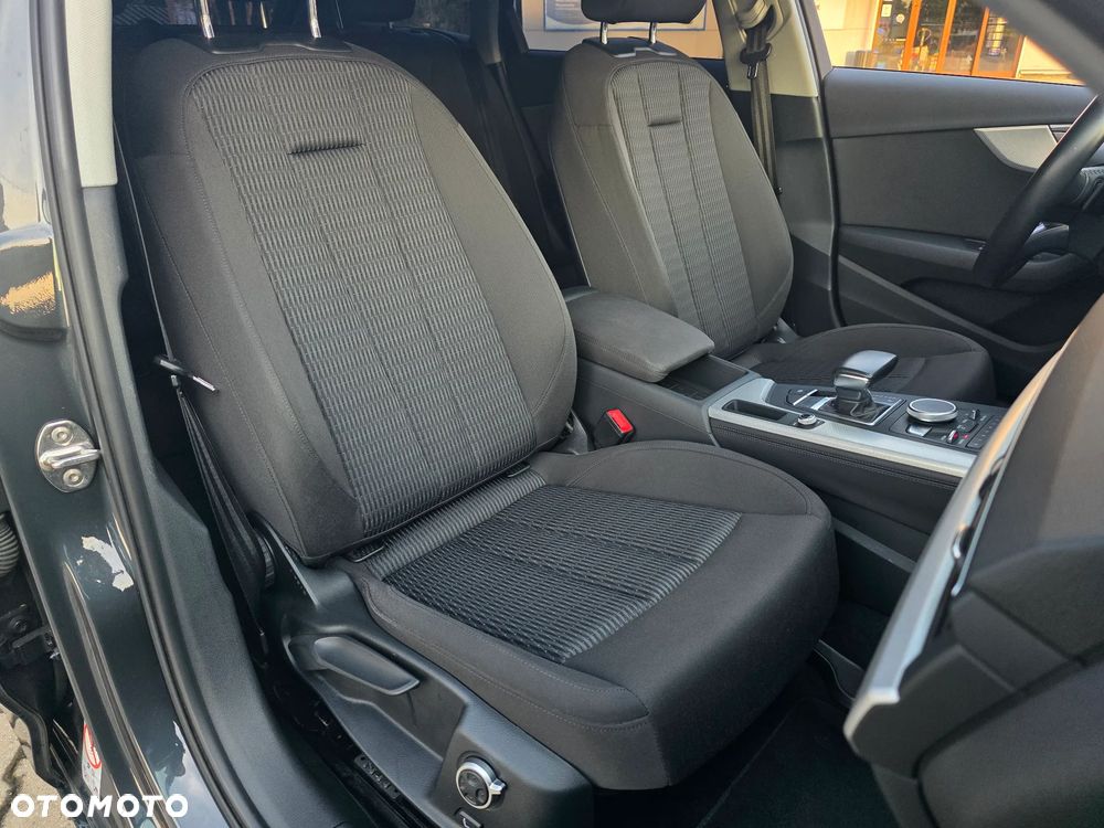 Audi A4 Avant 40 TFSI S tronic design - 20