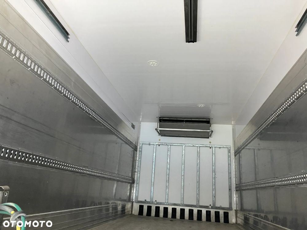 Zabudowa kontener chłodnia stacjonarna izoterma - 4