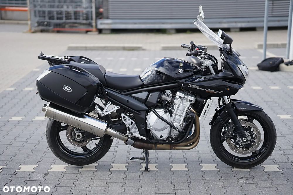 Suzuki Bandit - 34