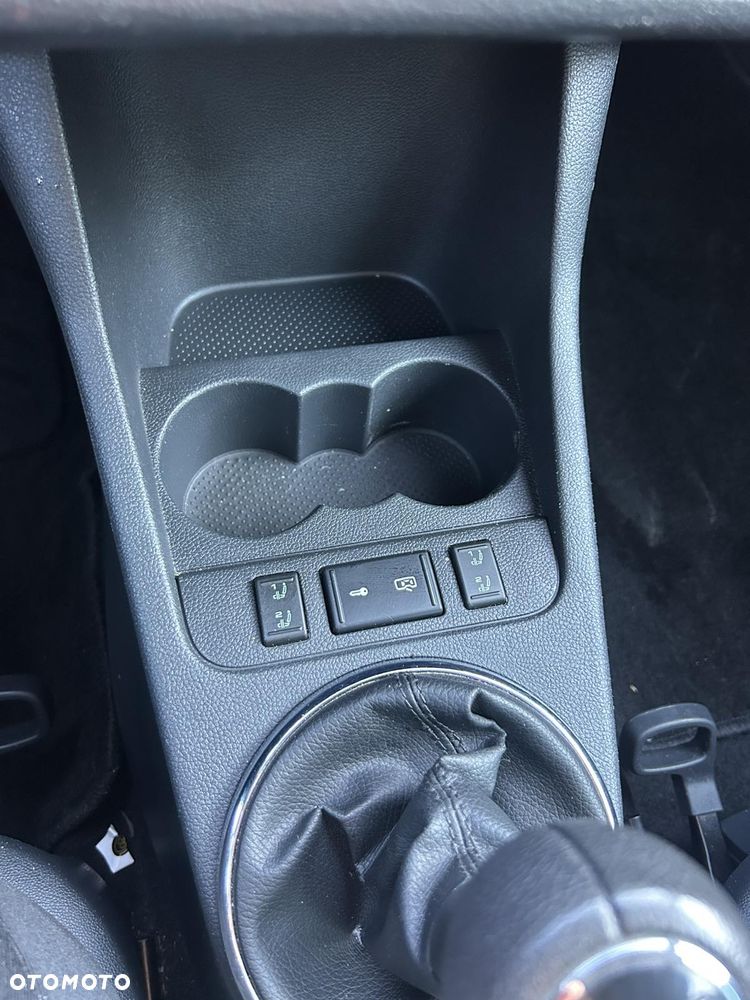 Skoda Roomster 1.2 TSI Comfort PLUS EDITION - 12