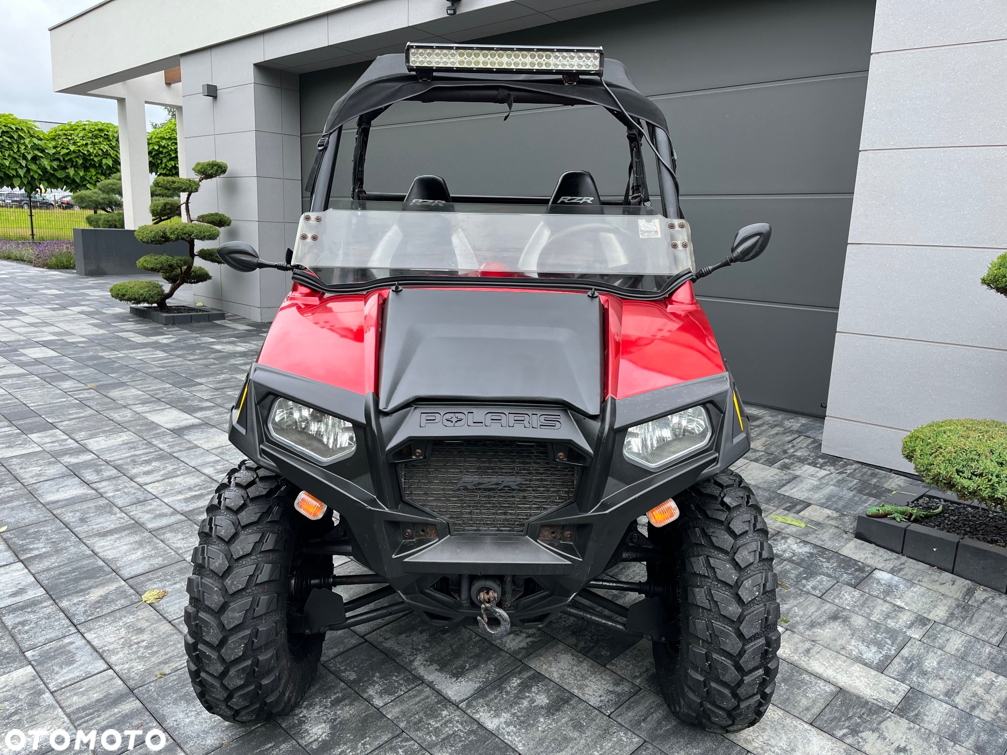 Polaris RZR