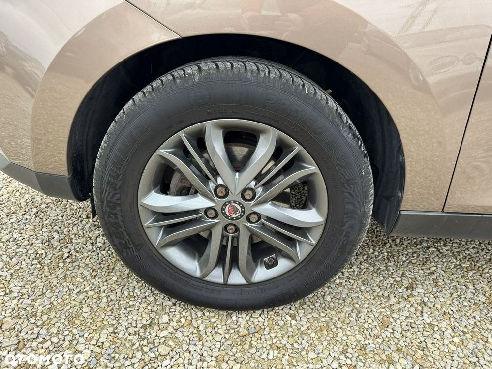 Hyundai ix35 - 24