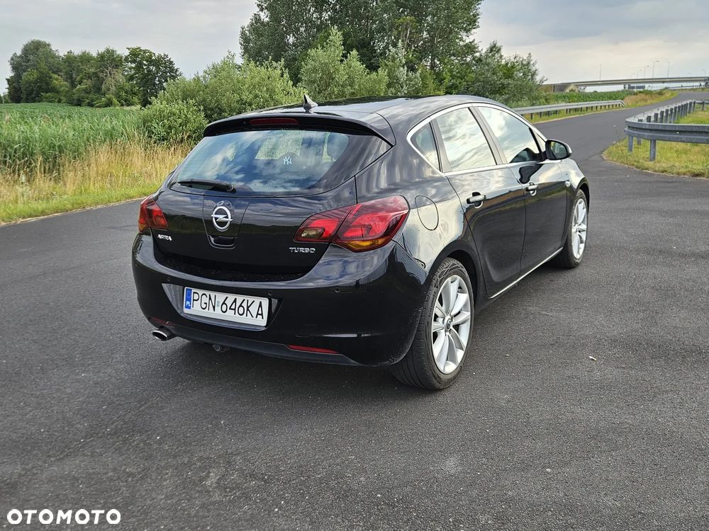 Opel Astra 1.6 Turbo Sport - 5