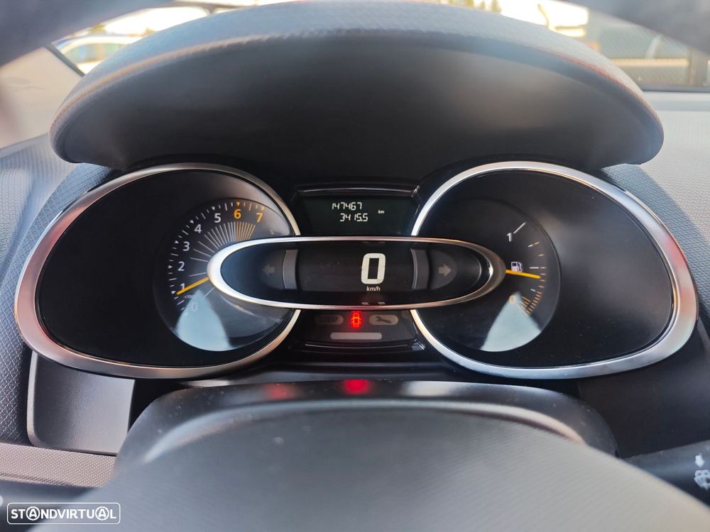 Renault Clio Sport Tourer 0.9 TCE - 12