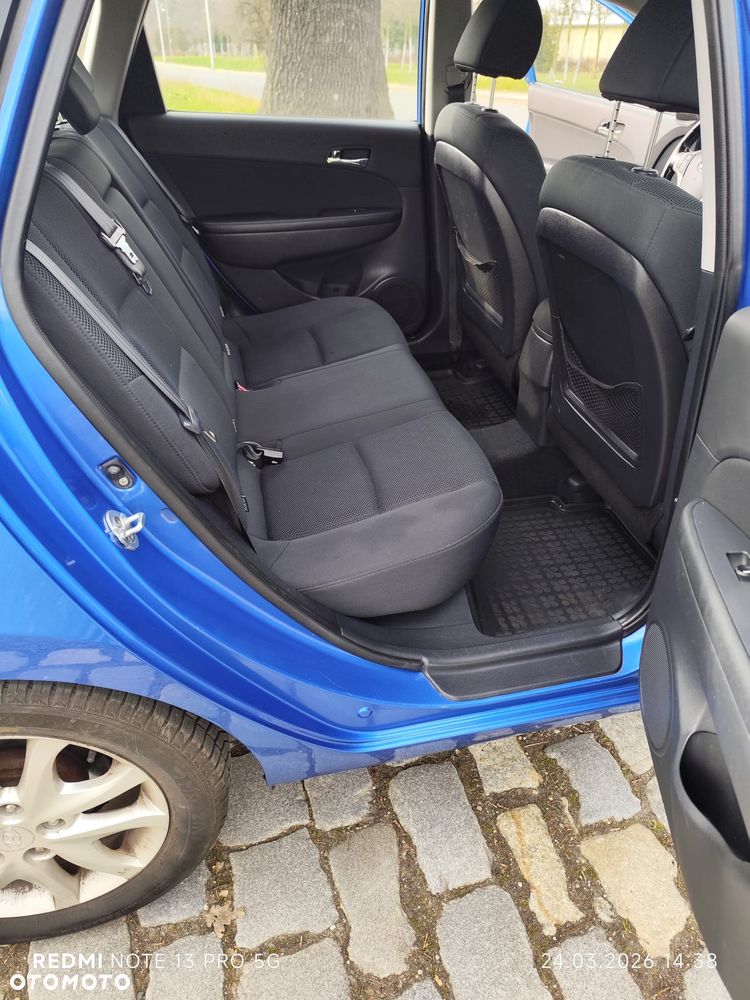 Hyundai i30 1.6 blue Comfort - 6
