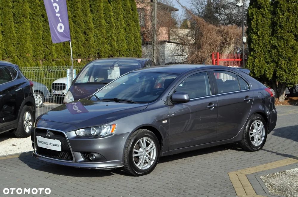 Mitsubishi Lancer 1.8 Inform LPG - 1