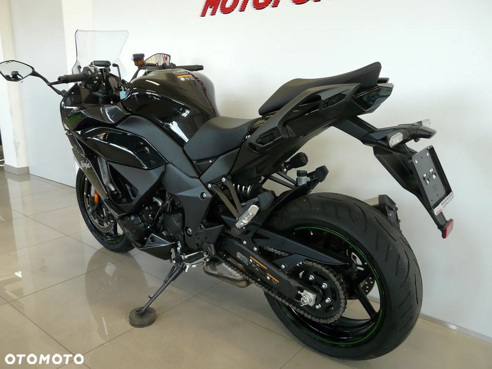 Kawasaki Ninja - 4