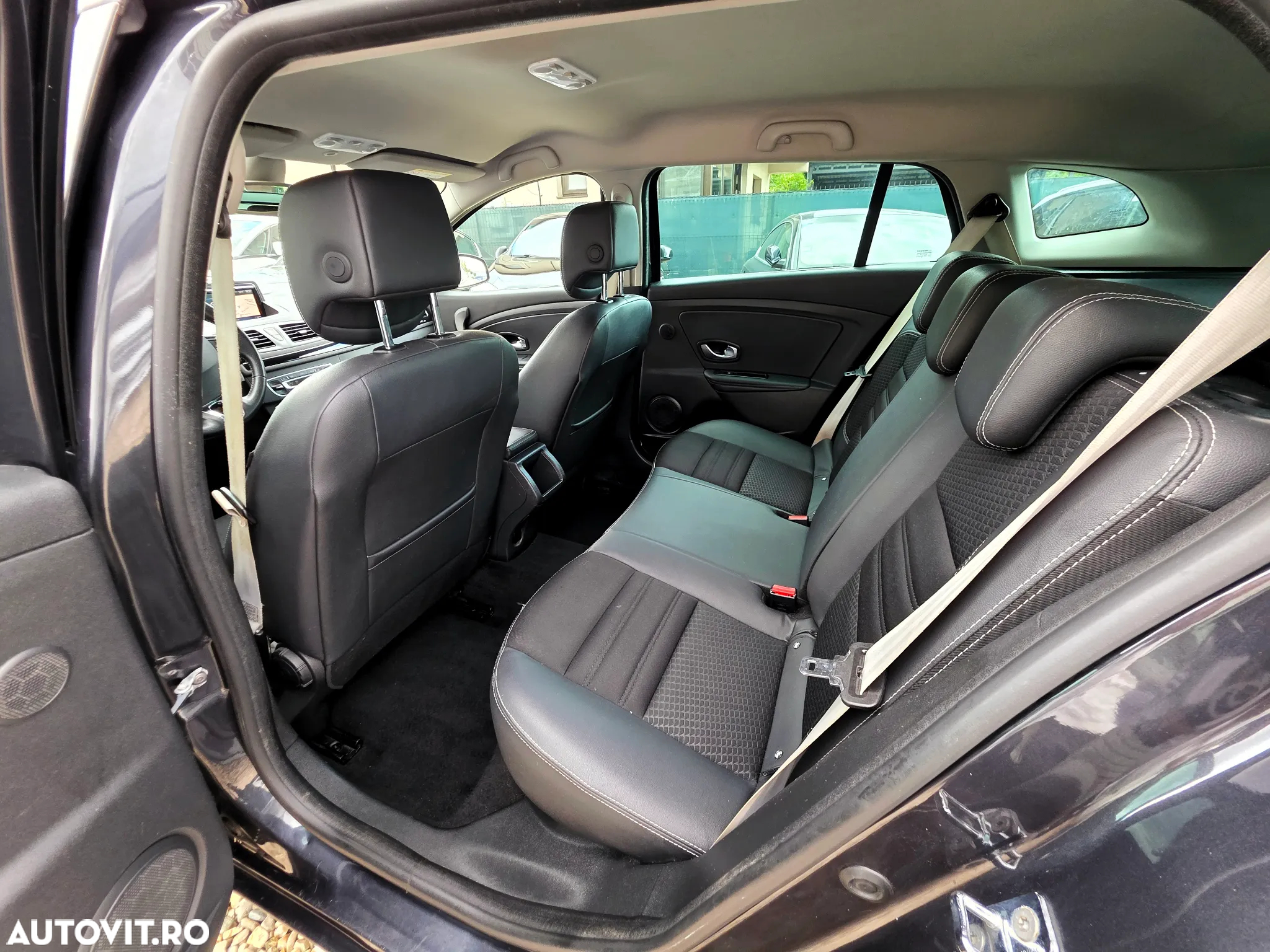 Renault Megane Grandtour ENERGY dCi 130 BOSE EDITION - 19