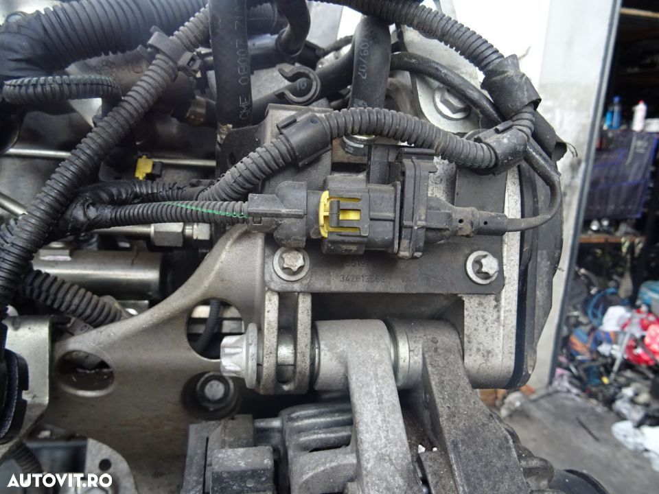 Pompa de inalta Opel Astra H 1.9 CDTI din 2007 - 1