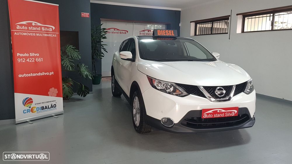 Nissan Qashqai 1.5 dCi N-Connecta - 2