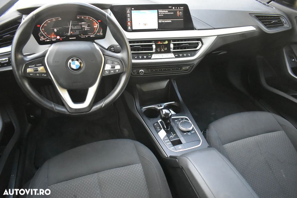 BMW Seria 2 218d AT - 15