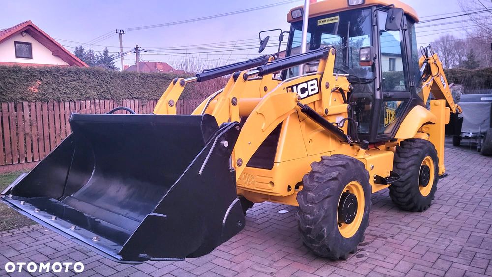 JCB 2CX - 2