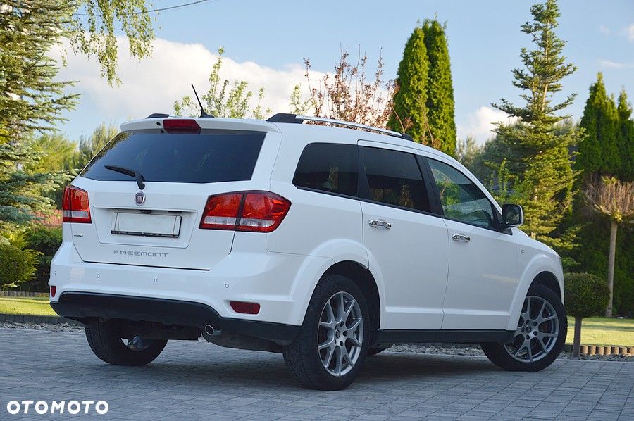 Fiat Freemont 2.0 Multijet 16V DPF Automatik Allrad My - 11