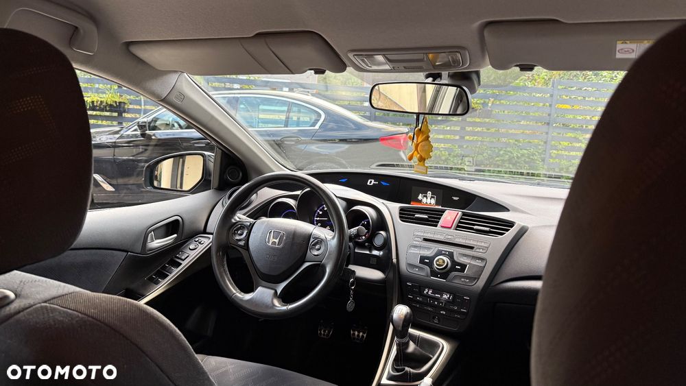 Honda Civic 1.8 i-VTEC Comfort Black Edition - 31