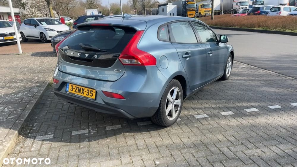 Volvo V40 D2 Kinetic - 31
